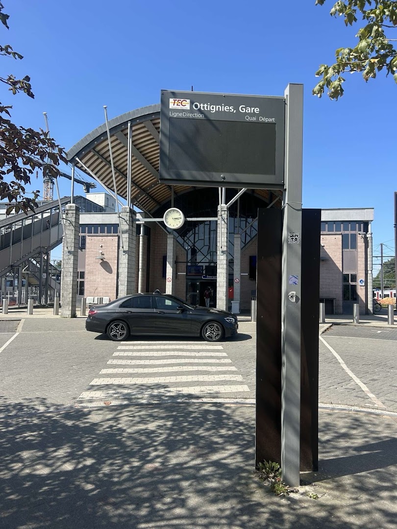 Foto van Taxi service Ottignies Louvain-La-Neuve — Taxibedrijf (foto 1)