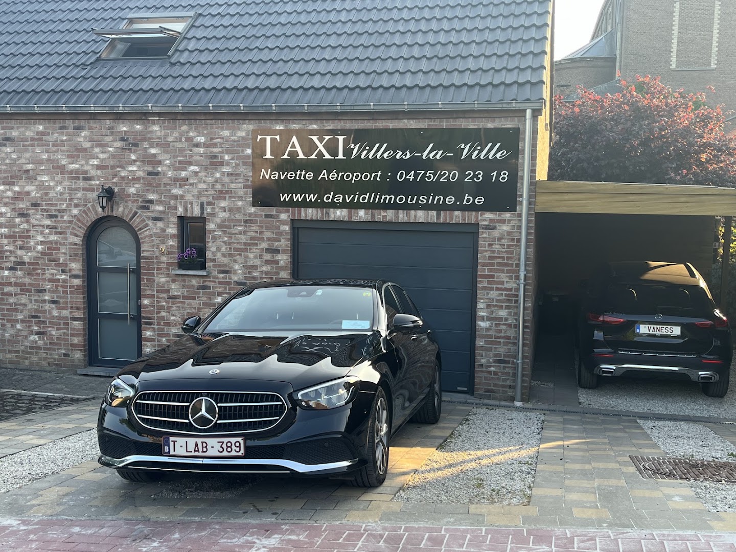 Foto van David Limousine in Villers-la-Ville — Chauffeursservice (foto 2)