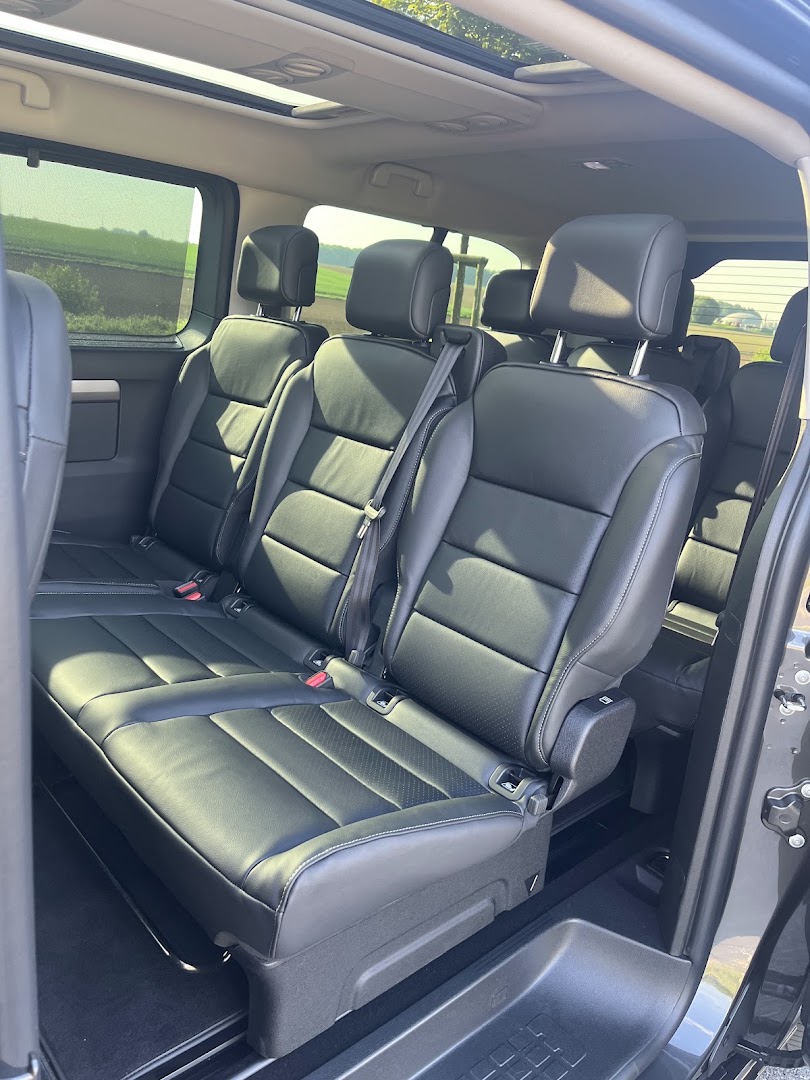 Foto van David Limousine in Villers-la-Ville — Chauffeursservice (foto 3)