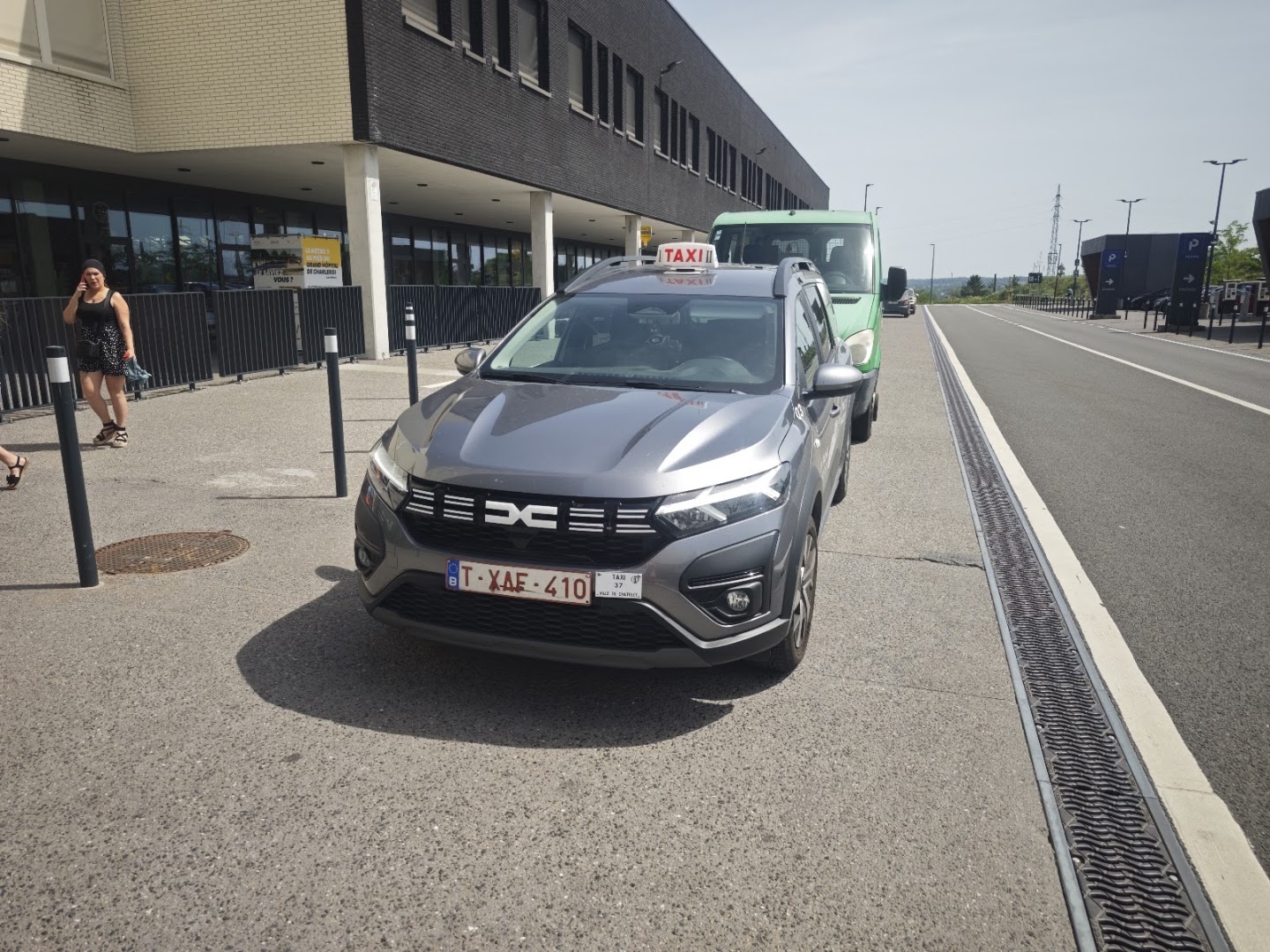 Foto van BEA-TAX in Châtelet — Taxibedrijf (foto 3)