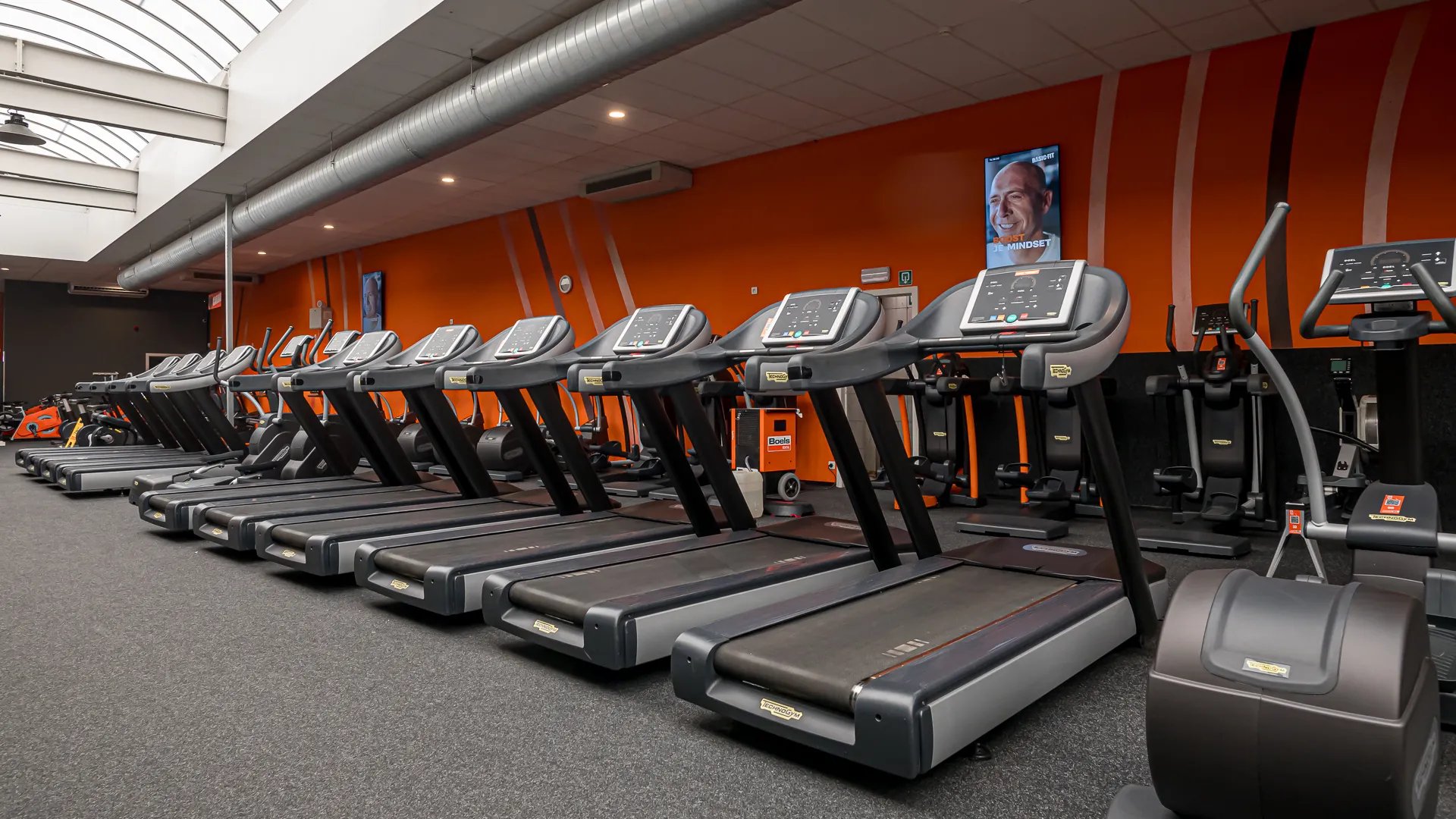 Foto van Basic-Fit in Evere — Sportschool (foto 3)