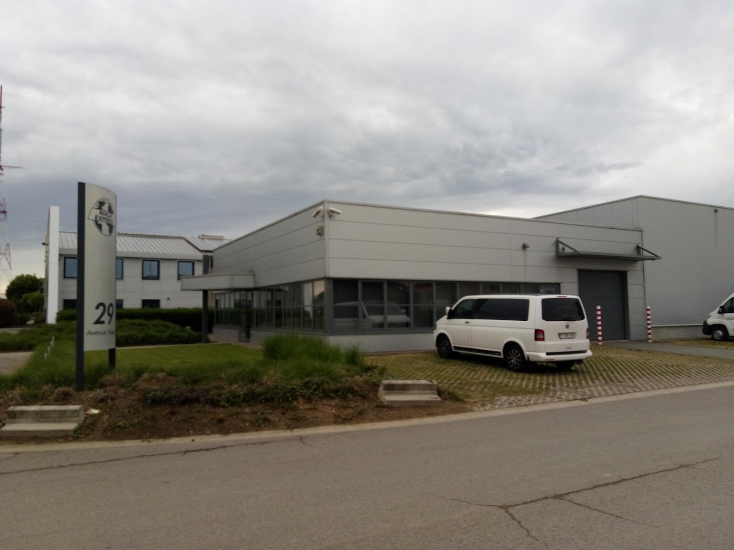 Foto van Maca Express International sa in Wavre — Expediteur (foto 2)