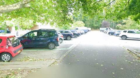 Foto van Parking Désiré Yernaux in Wavre — Gratis parkeerplaats (foto 1)