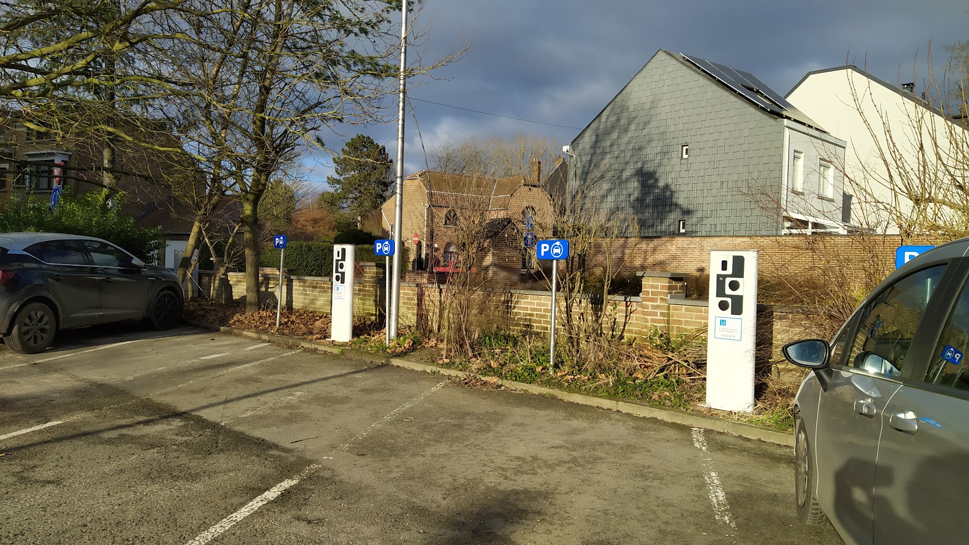 Foto van Parking Désiré Yernaux in Wavre — Gratis parkeerplaats (foto 3)
