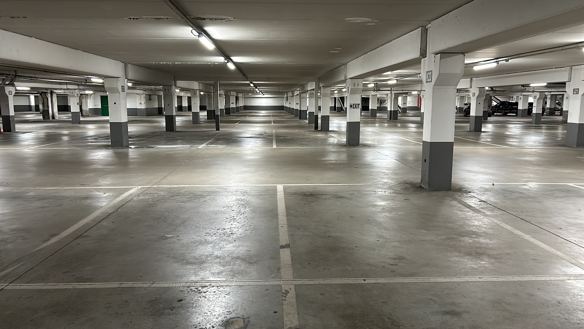 Foto van PARKINGS-PREMIER ZAVENTEM in Sint-Lambrechts-Woluwe — Parkeerplaats (foto 3)
