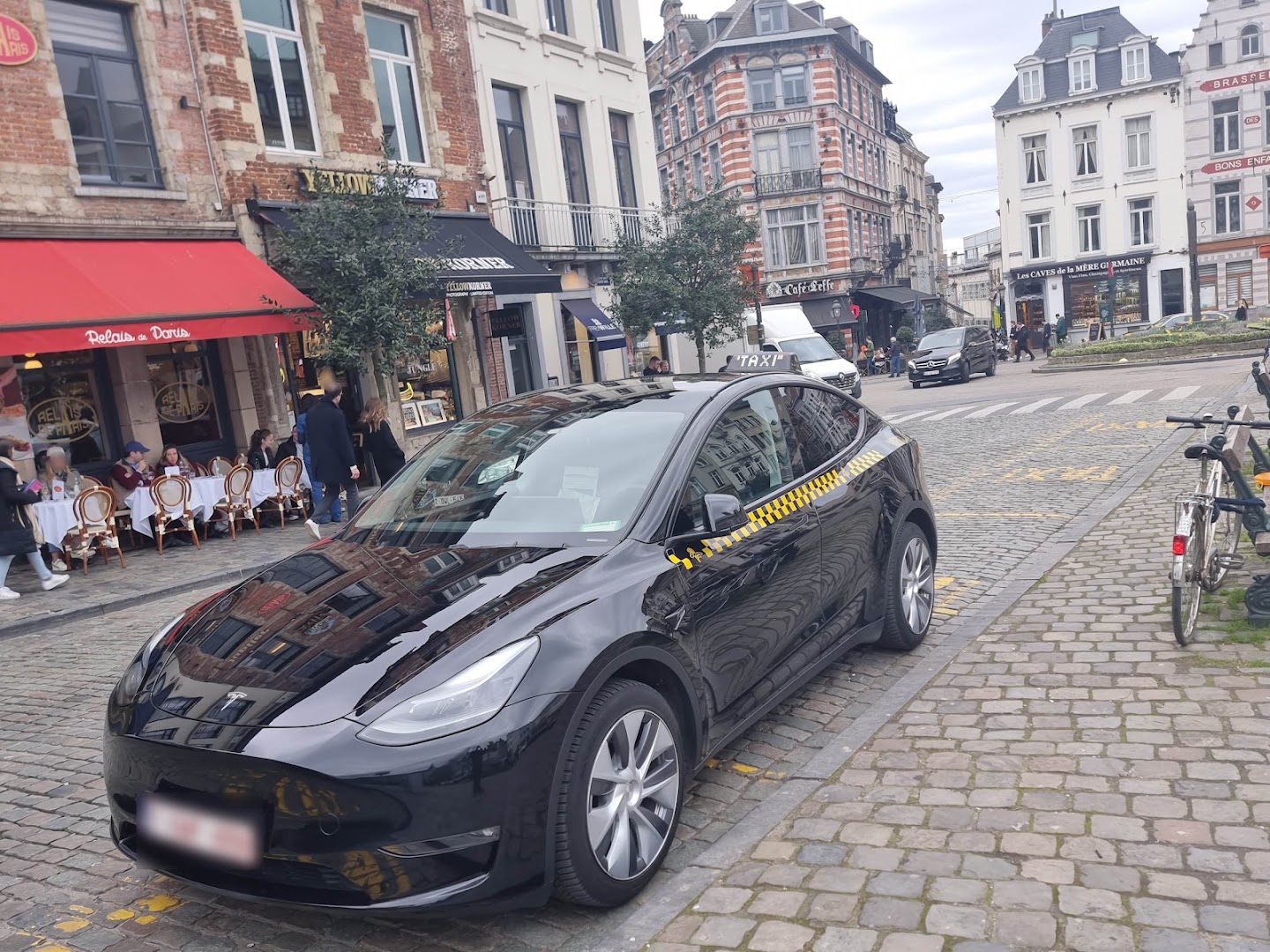 Foto van Navette Taxi Aéroport Bruxelles — Taxibedrijf (foto 2)
